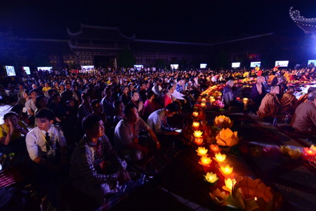 Đại lễ Vesak 2014- truyền tải thông điệp hòa bình ảnh 9